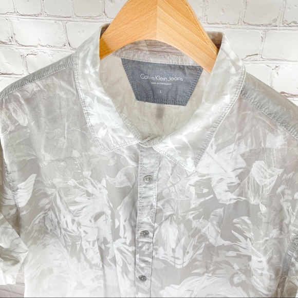 Calvin Klein Jeans Tropical Camp Shirt 
